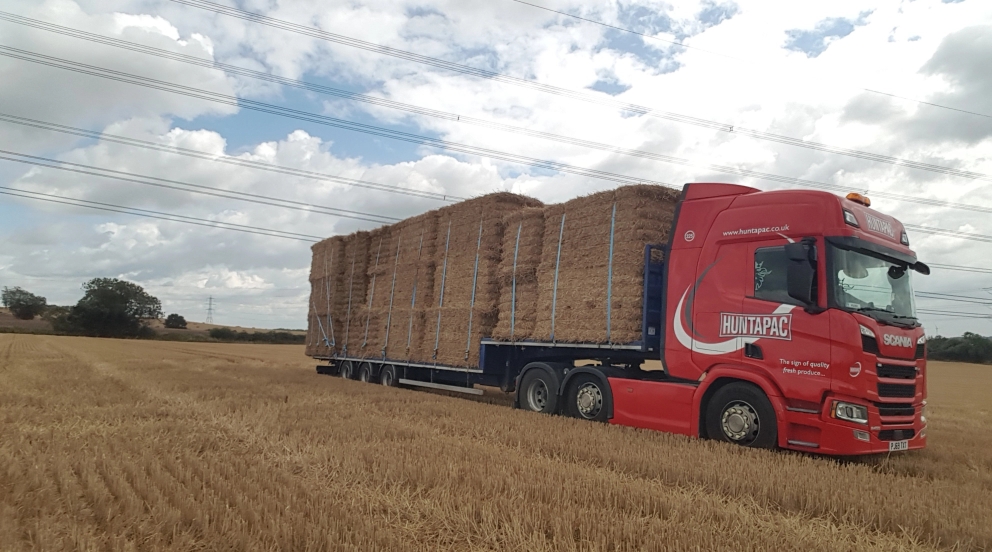 Huntapac lorry hauling hay